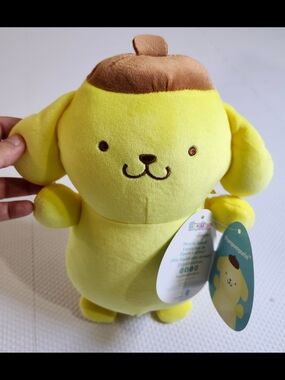 Squishmallows Hello Kitty and Friends Pompompurin HugMees plush toy